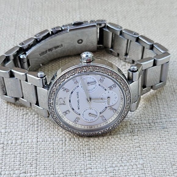 Michael Kors Parker MK5615 Women Analog Multi-Functional Dial Quartz Watch - Picture 5 of 11